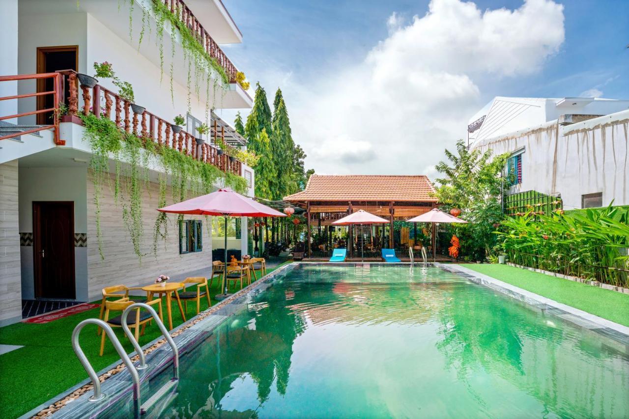 Alley Garden Homestay Hoi An Eksteriør billede